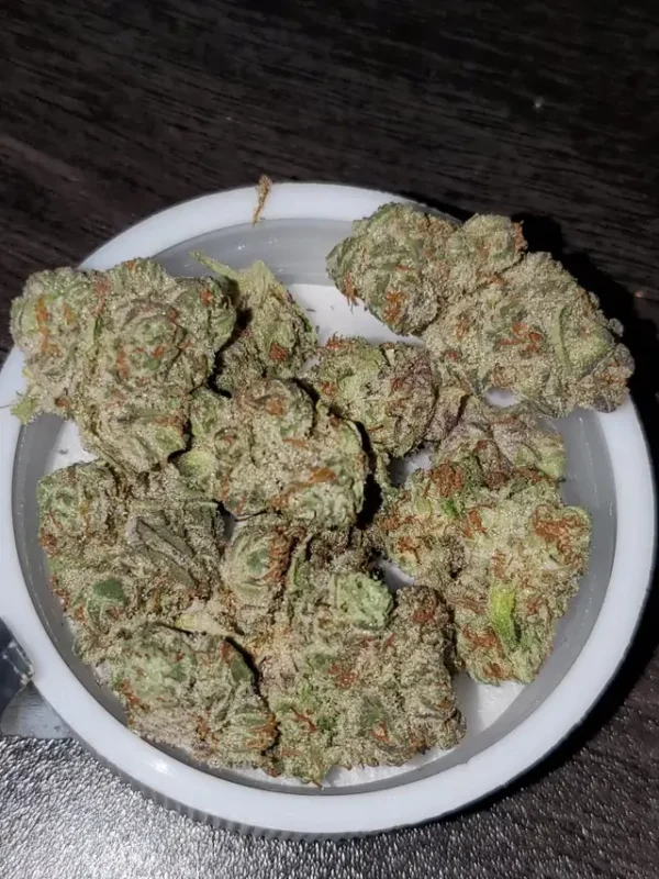 buy apple fritter strain online, apple fritter strain for sale, buy weed in Glasgow, buy cannabis online London, order cali weed UK